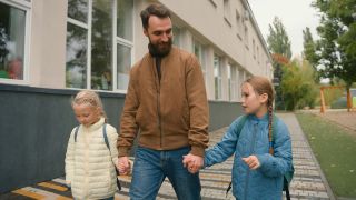 Foto: Wie wurde die Freigrenze für Arbeitgeberzuschüsse zur Kinderbetreuung erhöht?